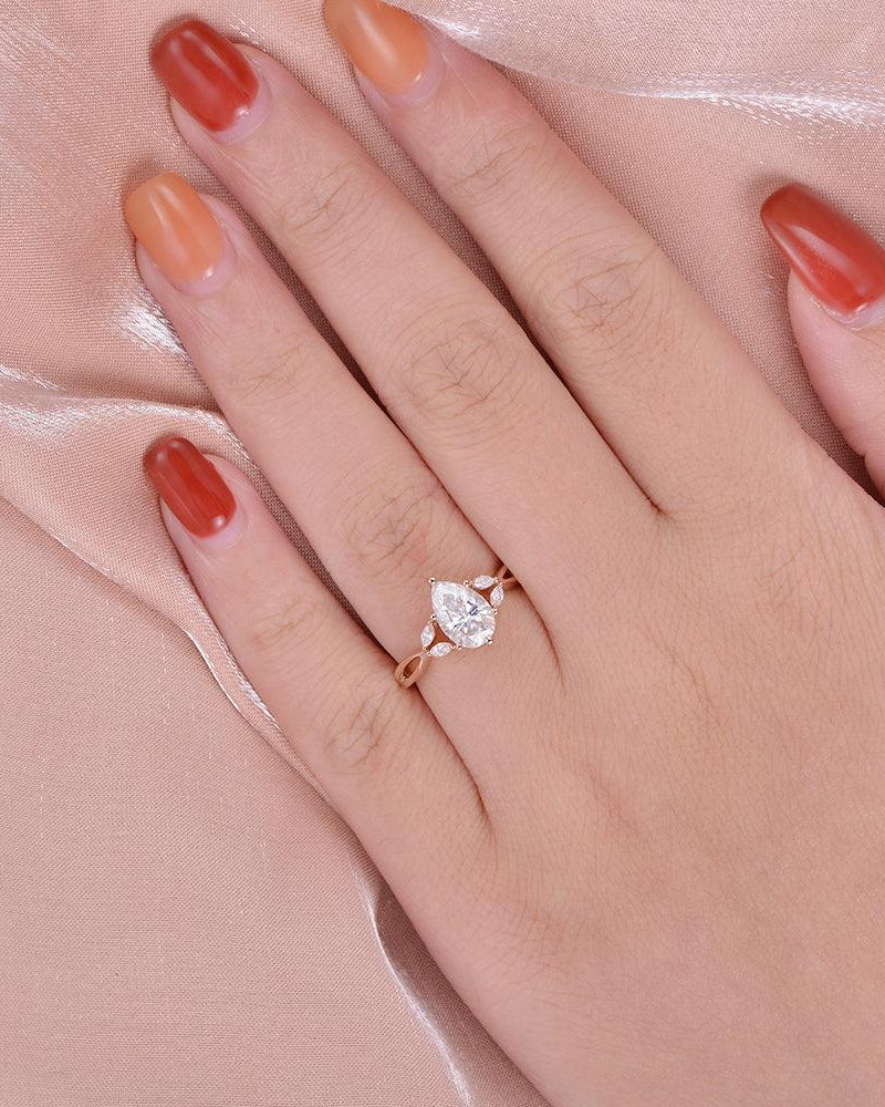 Pear Shaped Moissanite 6 Prongs Ring - Felicegals 丨Wedding ring 丨Fashion ring 丨Diamond ring 丨Gemstone ring--Felicegals