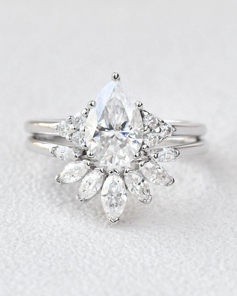 Pear Shaped Moissanite Rose Gold Cluster Ring Set 2pcs - Felicegals