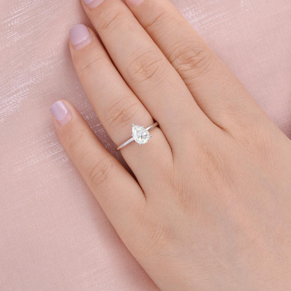1ct Pear Shaped Moissanite Solitaire Ring - Felicegals 丨Wedding ring 丨Fashion ring 丨Diamond ring 丨Gemstone ring--Felicegals 丨Wedding ring 丨Fashion ring 丨Diamond ring 丨Gemstone ring