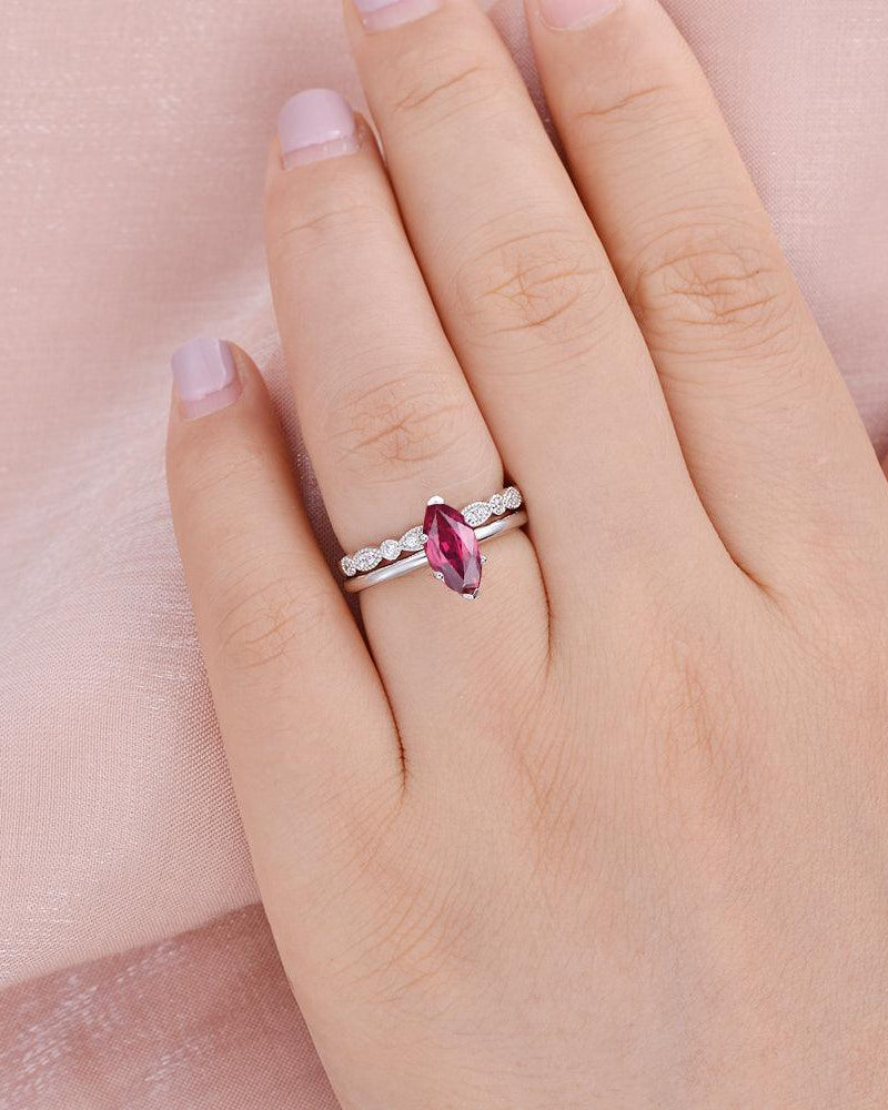 Marquise Lab Ruby Solitaire White Gold Ring Set 2pcs - Felicegals 丨Wedding ring 丨Fashion ring 丨Diamond ring 丨Gemstone ring--Felicegals 丨Wedding ring 丨Fashion ring 丨Diamond ring 丨Gemstone ring