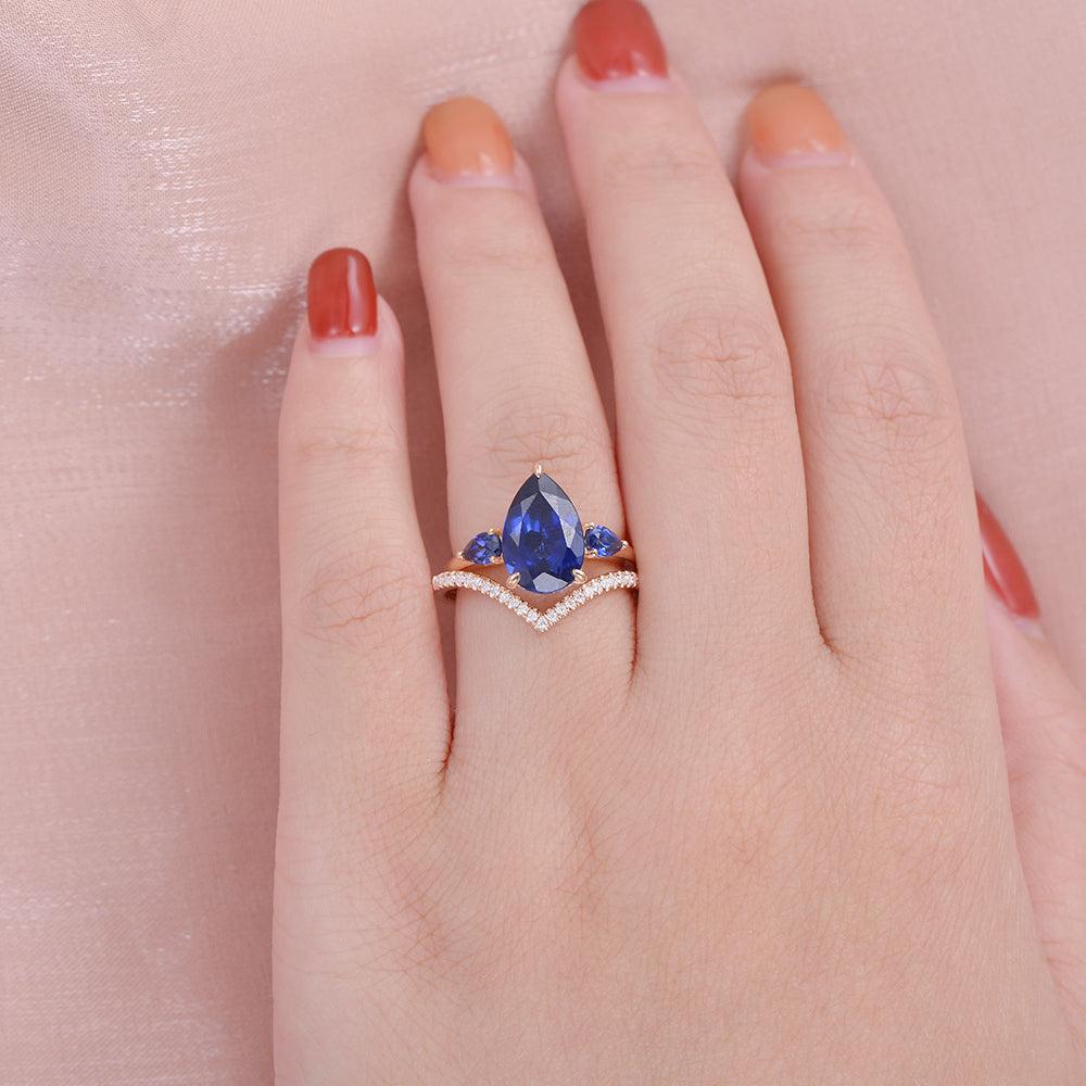 Felicegals Pear Shaped Sapphire Three-stone Ring Set 2pcs - Felicegals 丨Wedding ring 丨Fashion ring 丨Diamond ring 丨Gemstone ring-Jewelry-Felicegals 丨Wedding ring 丨Fashion ring 丨Diamond ring 丨Gemstone ring