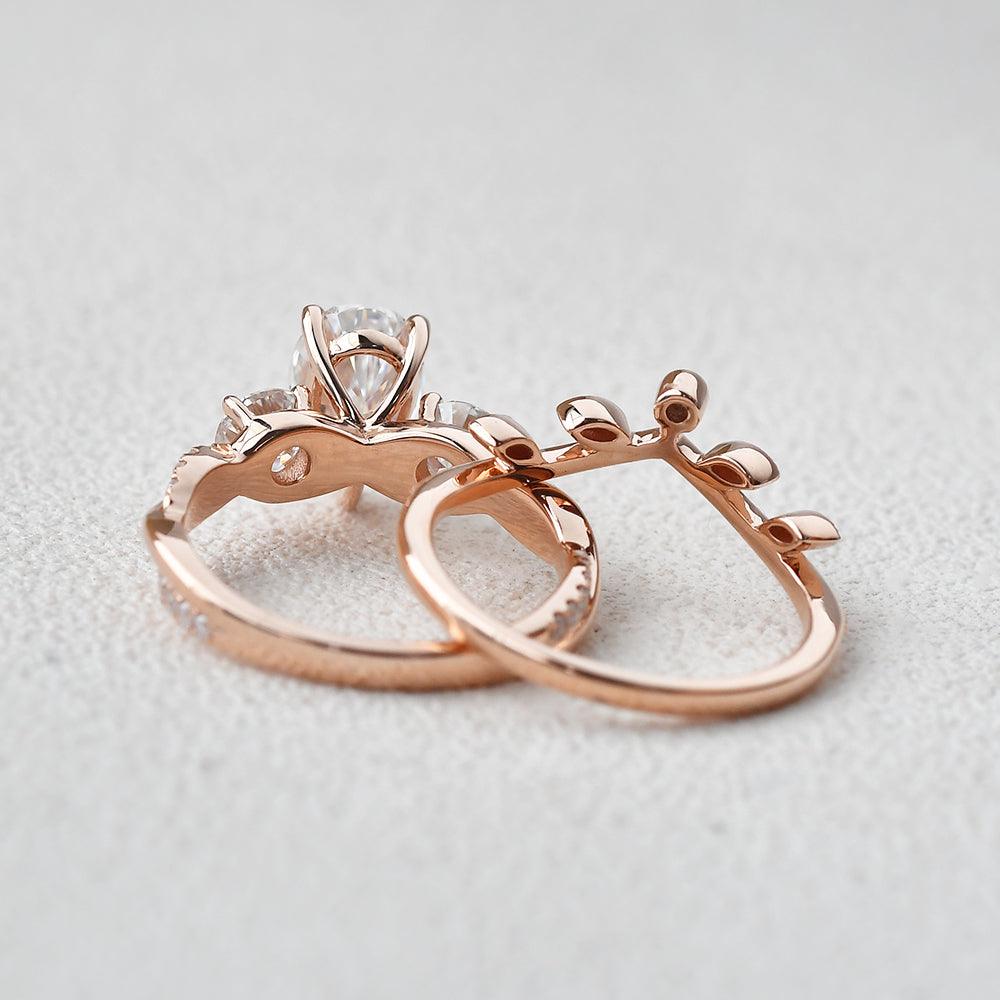 1.2ct Pear Shaped Cluster Moissanite Bridal Ring Set 2pcs - Felicegals 丨Wedding ring 丨Fashion ring 丨Diamond ring 丨Gemstone ring--Felicegals 丨Wedding ring 丨Fashion ring 丨Diamond ring 丨Gemstone ring