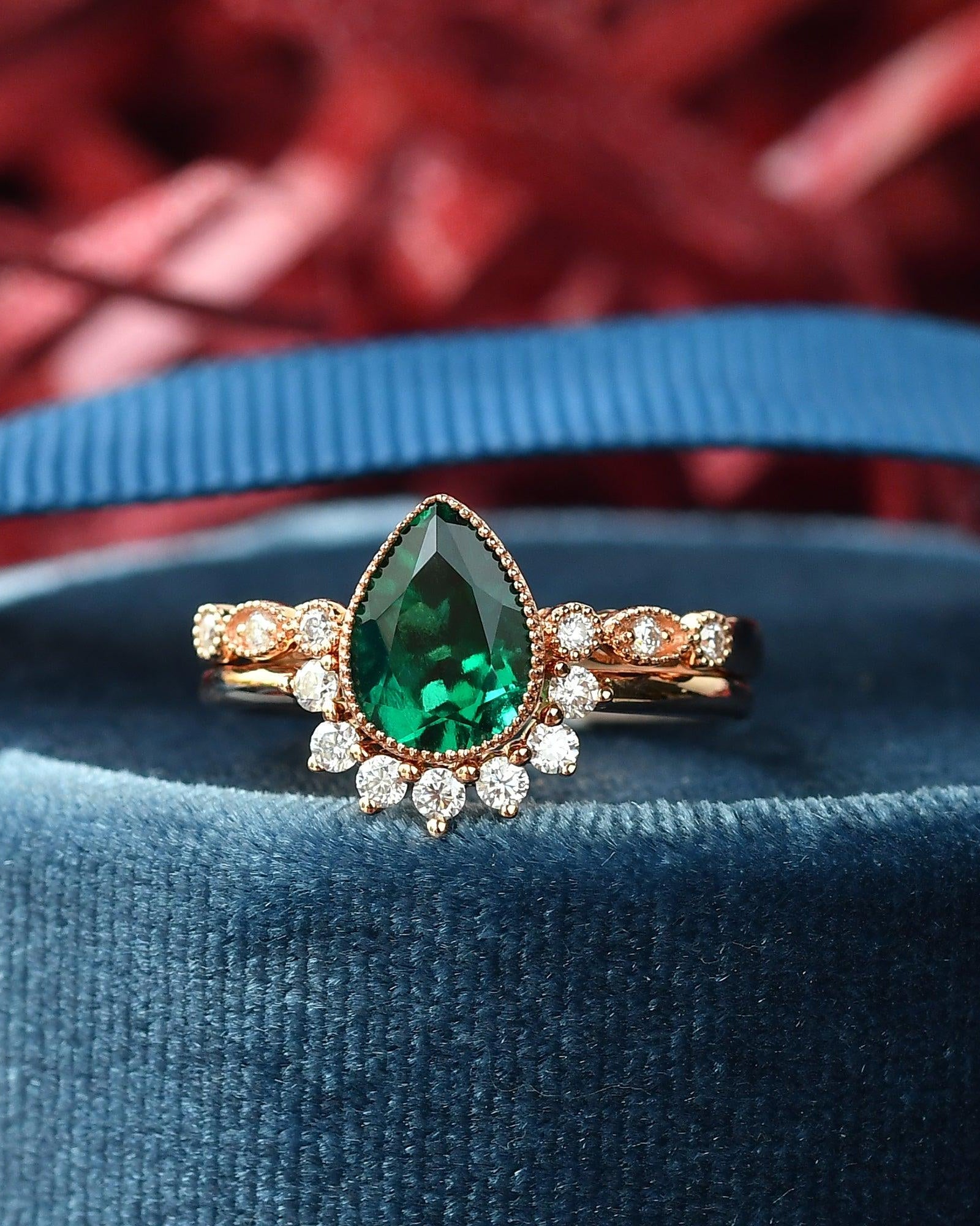 Felicegals Pear Shaped Emerald Set 2pcs Rose Gold Ring for Wedding Engagement Gift for Her Solid 14K Rose Gold - Felicegals 丨Wedding ring 丨Fashion ring 丨Diamond ring 丨Gemstone ring--Felicegals