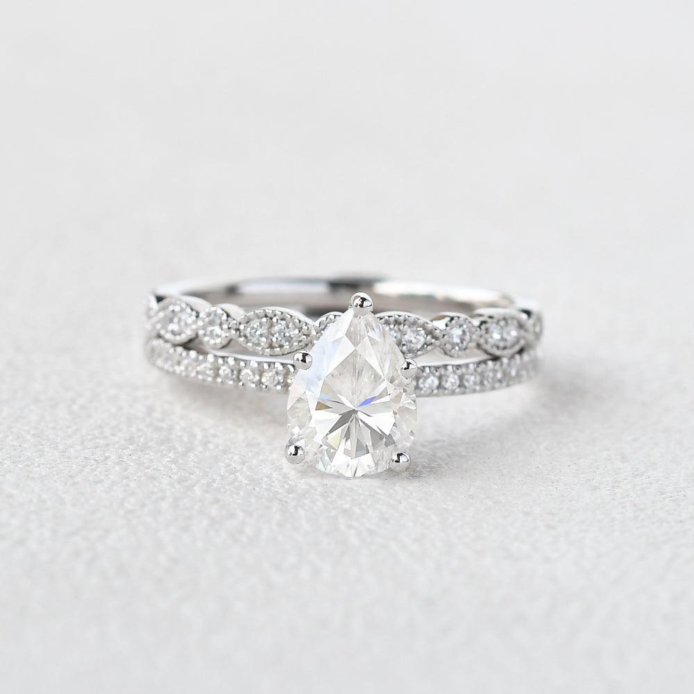 1ct Pear Shaped Moissanite Solitaire White Gold Ring Set 2pcs - Felicegals 丨Wedding ring 丨Fashion ring 丨Diamond ring 丨Gemstone ring--Felicegals 丨Wedding ring 丨Fashion ring 丨Diamond ring 丨Gemstone ring