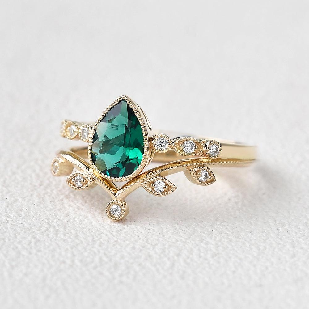 Pear Shaped Lab Emerald Yellow Gold Ring Set 2pcs - Felicegals 丨Wedding ring 丨Fashion ring 丨Diamond ring 丨Gemstone ring--Felicegals