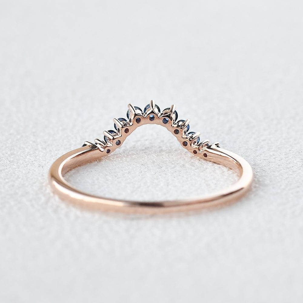 Round Cut Sapphire Curved Band Ring - Felicegals 丨Wedding ring 丨Fashion ring 丨Diamond ring 丨Gemstone ring--Felicegals