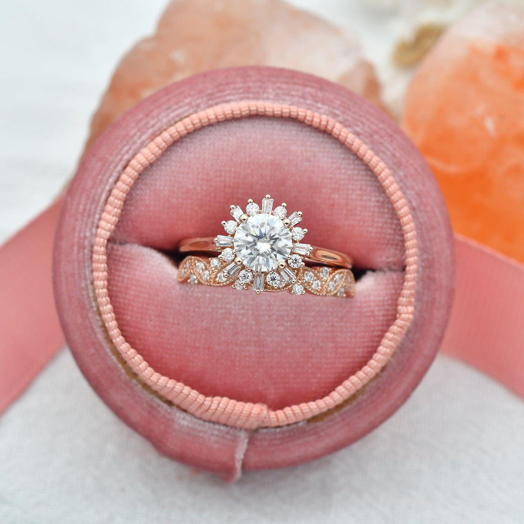 Moissanite Halo Yellow Gold Inspired Ring Set 2pcs - Felicegals 丨Wedding ring 丨Fashion ring 丨Diamond ring 丨Gemstone ring--Felicegals