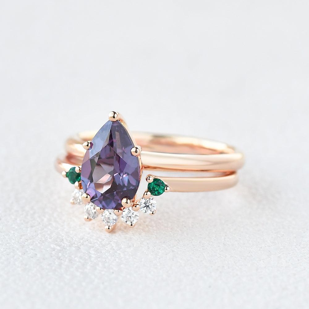 Alexandirte & Emerald & Moissanite Pear Shaped Ring Set 2pcs - Felicegals 丨Wedding ring 丨Fashion ring 丨Diamond ring 丨Gemstone ring--Felicegals