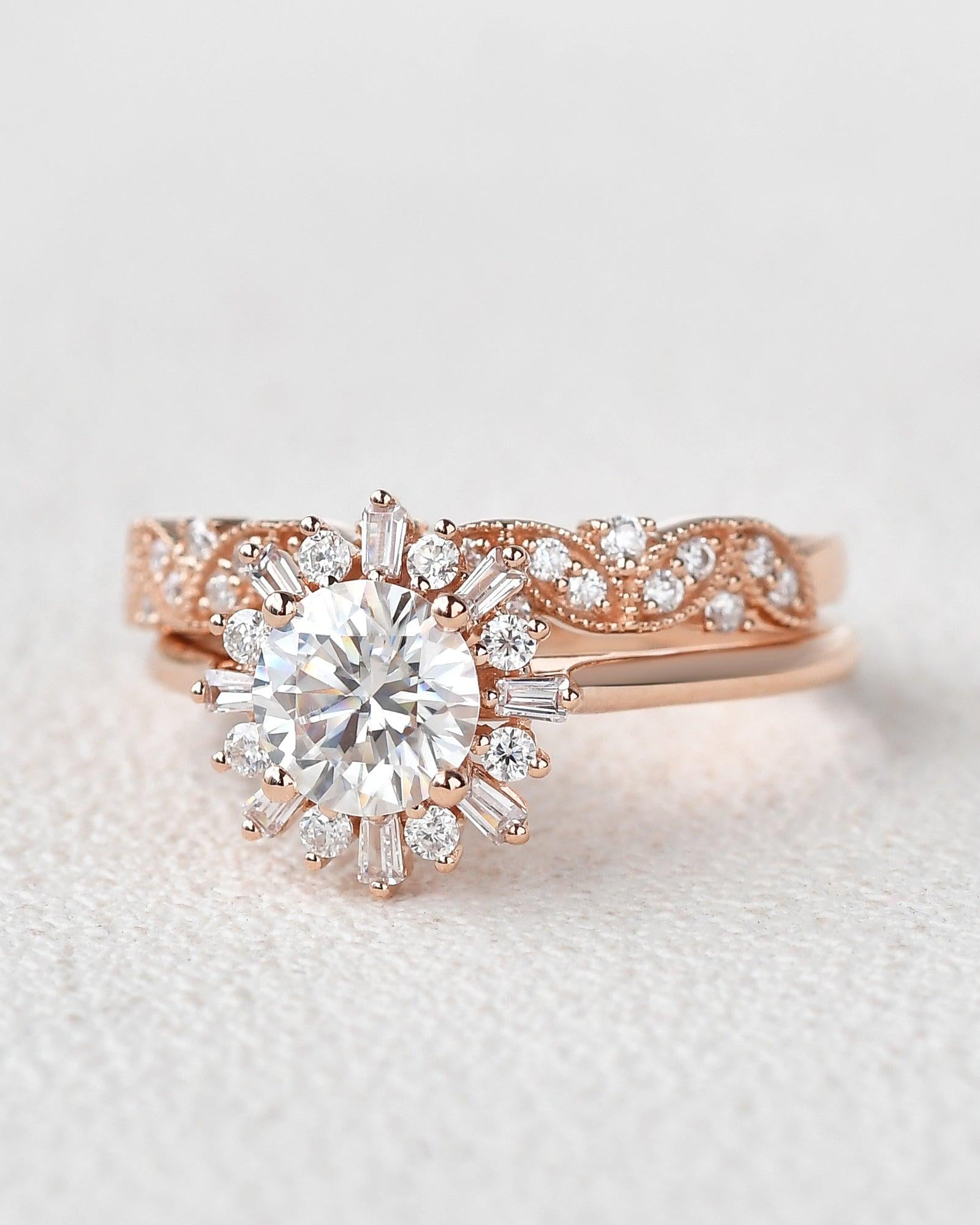 Moissanite Halo Yellow Gold Inspired Ring Set 2pcs - Felicegals 丨Wedding ring 丨Fashion ring 丨Diamond ring 丨Gemstone ring--Felicegals