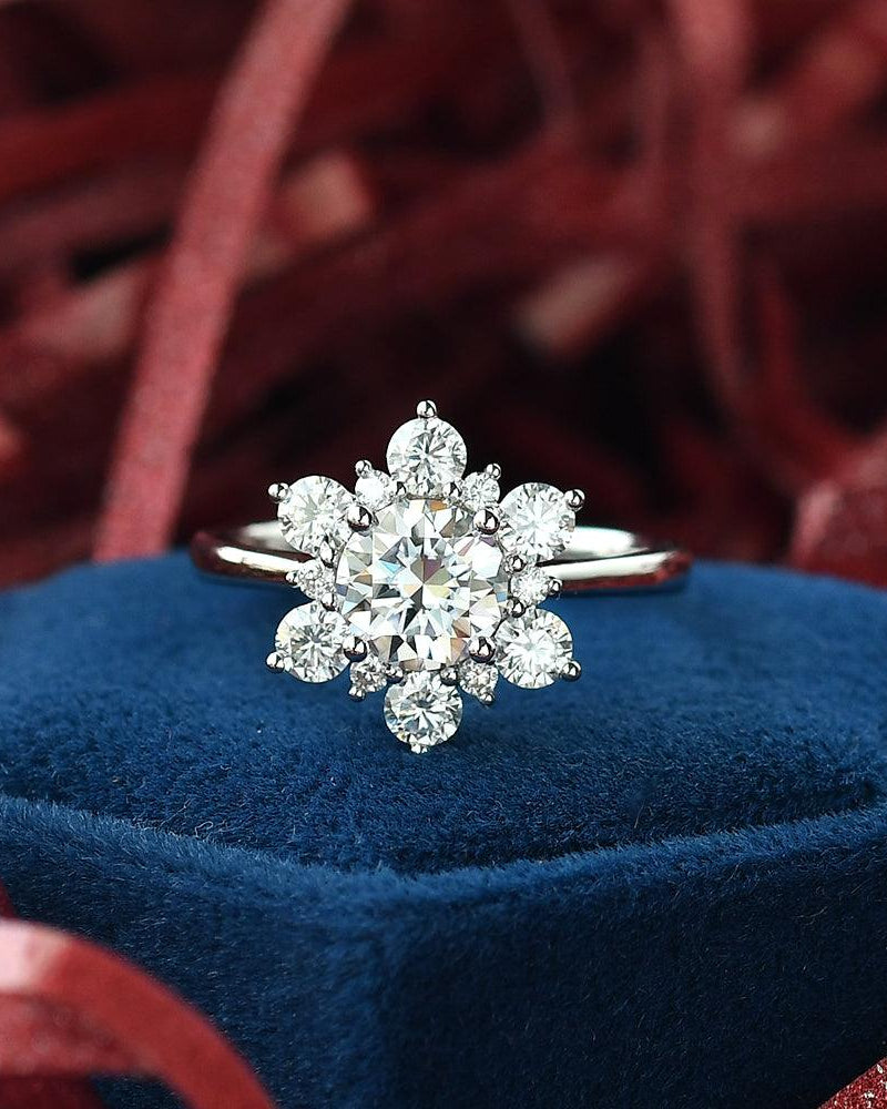 Flower Shaped Moissanite White Gold Ring - Felicegals