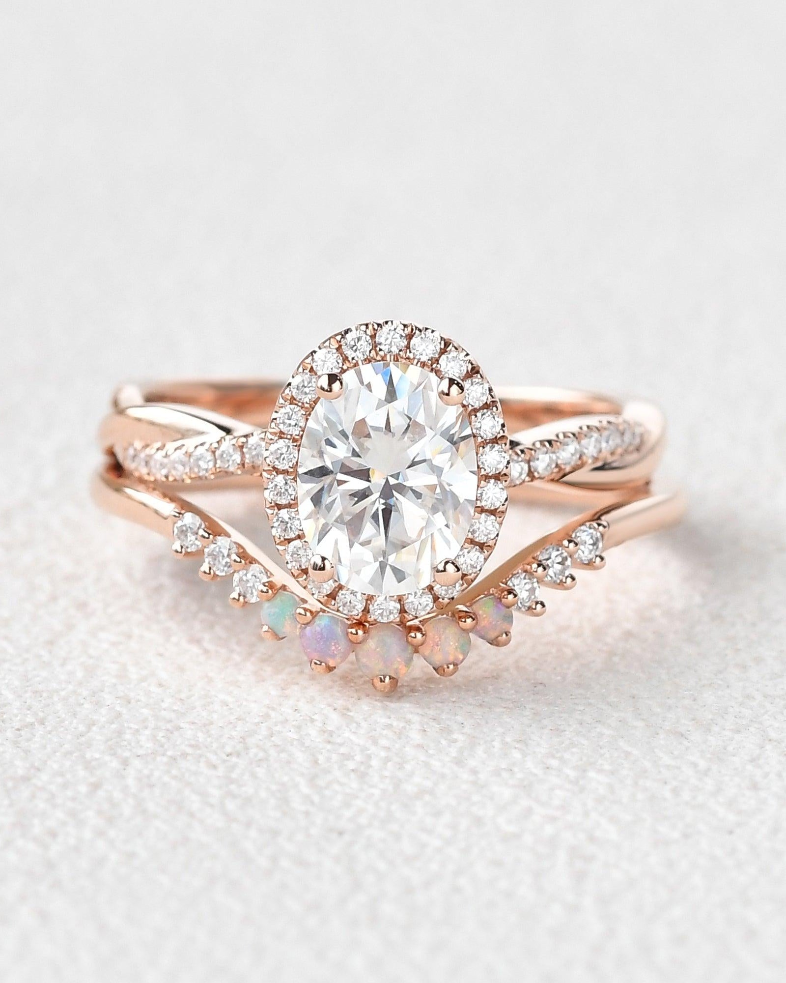 Oval Cut Moissanite & Opal Halo Rose Gold Ring Set 2pcs - Felicegals 丨Wedding ring 丨Fashion ring 丨Diamond ring 丨Gemstone ring--Felicegals 丨Wedding ring 丨Fashion ring 丨Diamond ring 丨Gemstone ring