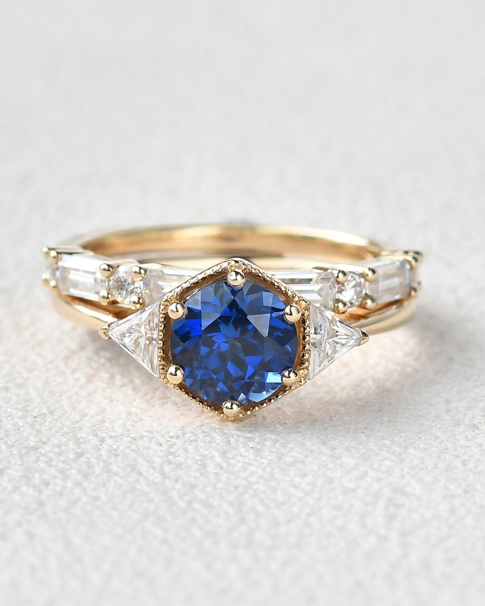 Round Cut Sapphire Yellow Gold Ring Set 2pcs - Felicegals 丨Wedding ring 丨Fashion ring 丨Diamond ring 丨Gemstone ring--Felicegals 丨Wedding ring 丨Fashion ring 丨Diamond ring 丨Gemstone ring