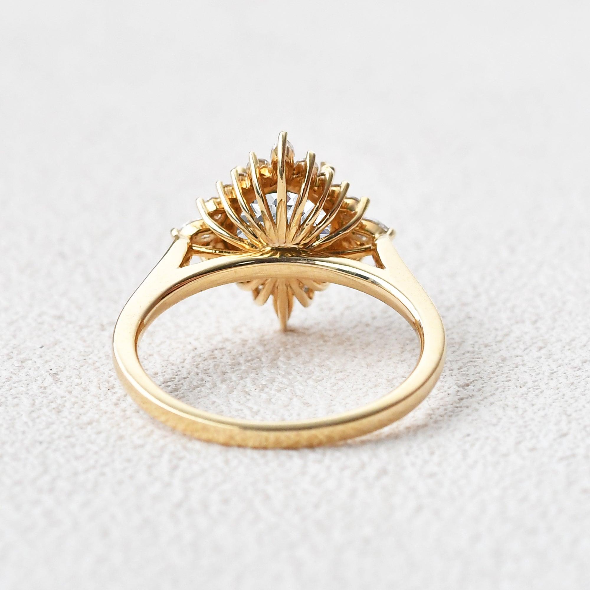 Round Cut Moissanite Floral Inspired Yellow Gold Ring - Felicegals 丨Wedding ring 丨Fashion ring 丨Diamond ring 丨Gemstone ring--Felicegals 丨Wedding ring 丨Fashion ring 丨Diamond ring 丨Gemstone ring