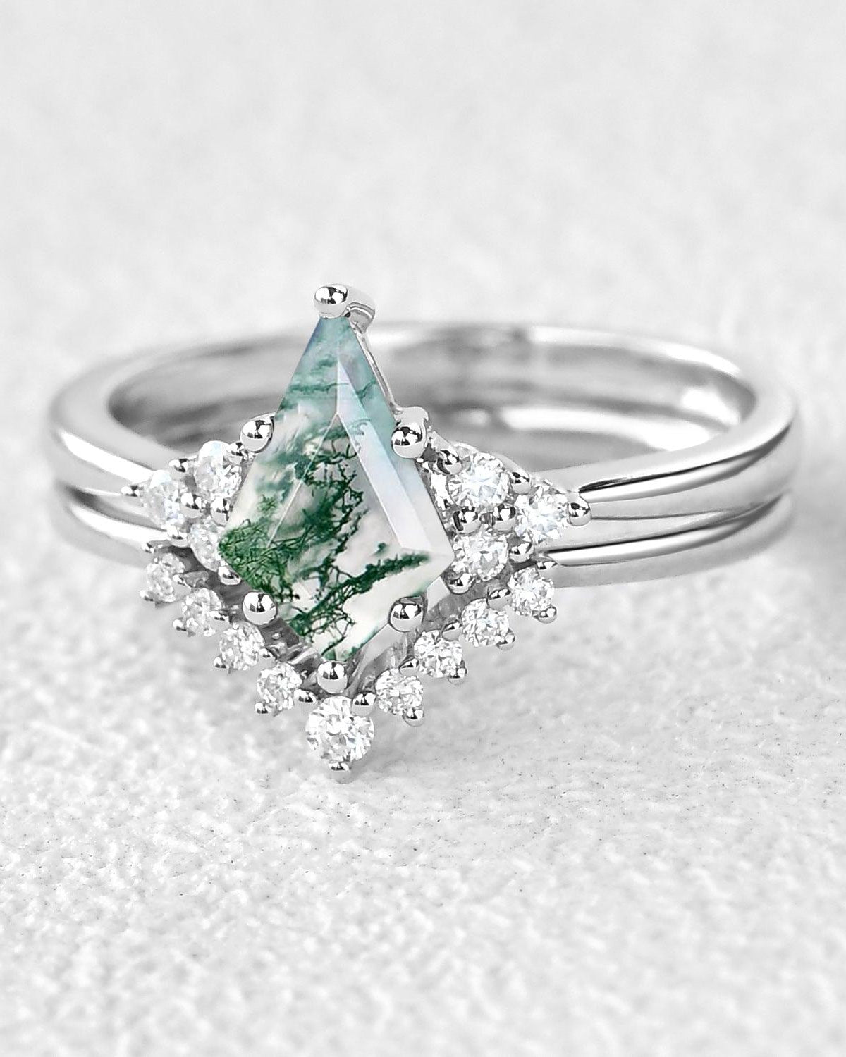 Signature Vintage Moss Agate Engagement Ring Set 2pcs - Felicegals 丨Wedding ring 丨Fashion ring 丨Diamond ring 丨Gemstone ring