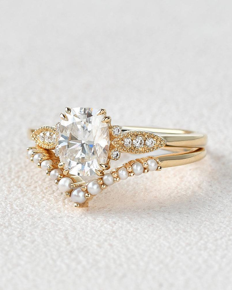 Felicegals 2ct Oval Cut Moissanite & Pearl Vintage Ring Set 2pcs - Felicegals 丨Wedding ring 丨Fashion ring 丨Diamond ring 丨Gemstone ring-Jewelry-Felicegals 丨Wedding ring 丨Fashion ring 丨Diamond ring 丨Gemstone ring