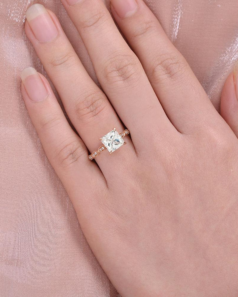 Princess Cut Moissanite White Gold Ring - Felicegals 丨Wedding ring 丨Fashion ring 丨Diamond ring 丨Gemstone ring--Felicegals