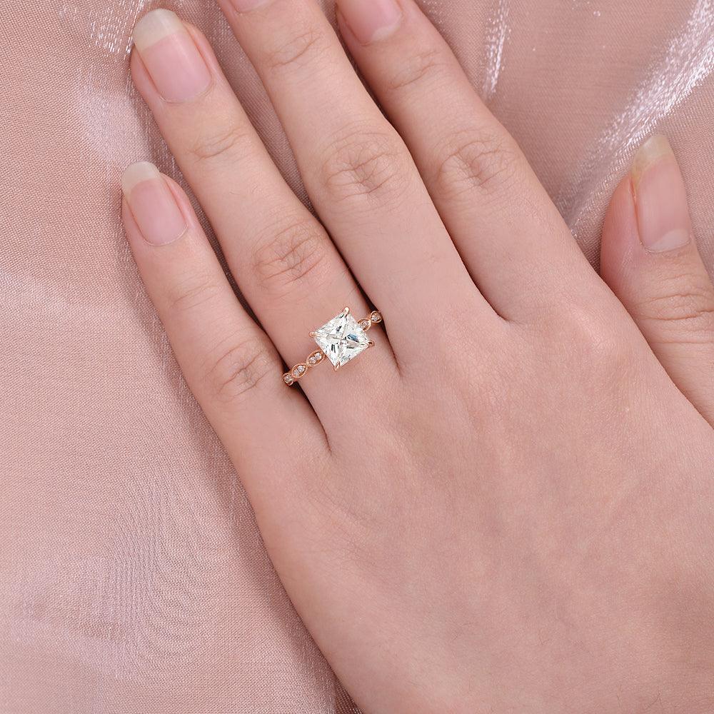 Princess Cut Moissanite White Gold Ring - Felicegals 丨Wedding ring 丨Fashion ring 丨Diamond ring 丨Gemstone ring--Felicegals