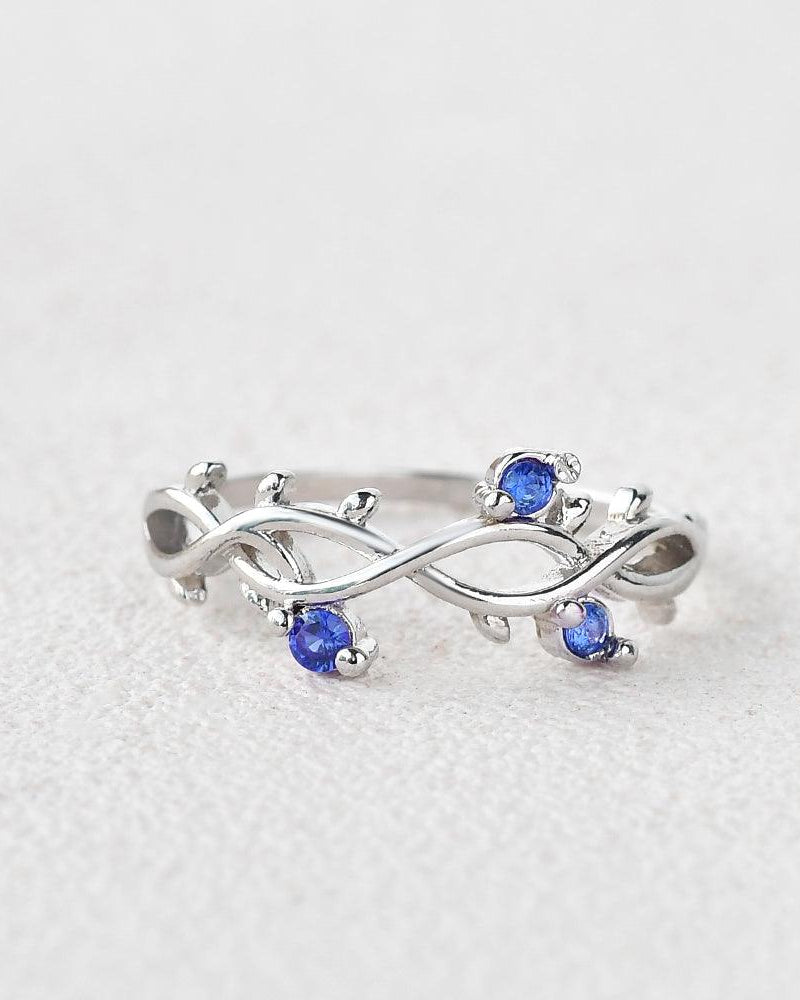 Felicegals Natural Sapphire Floral Inspired Ring - Felicegals 丨Wedding ring 丨Fashion ring 丨Diamond ring 丨Gemstone ring-Jewelry-Felicegals 丨Wedding ring 丨Fashion ring 丨Diamond ring 丨Gemstone ring