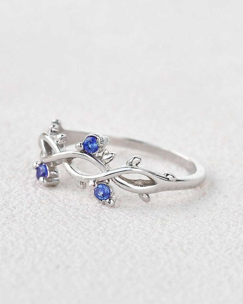 Felicegals Natural Sapphire Floral Inspired Ring - Felicegals 丨Wedding ring 丨Fashion ring 丨Diamond ring 丨Gemstone ring-Jewelry-Felicegals 丨Wedding ring 丨Fashion ring 丨Diamond ring 丨Gemstone ring