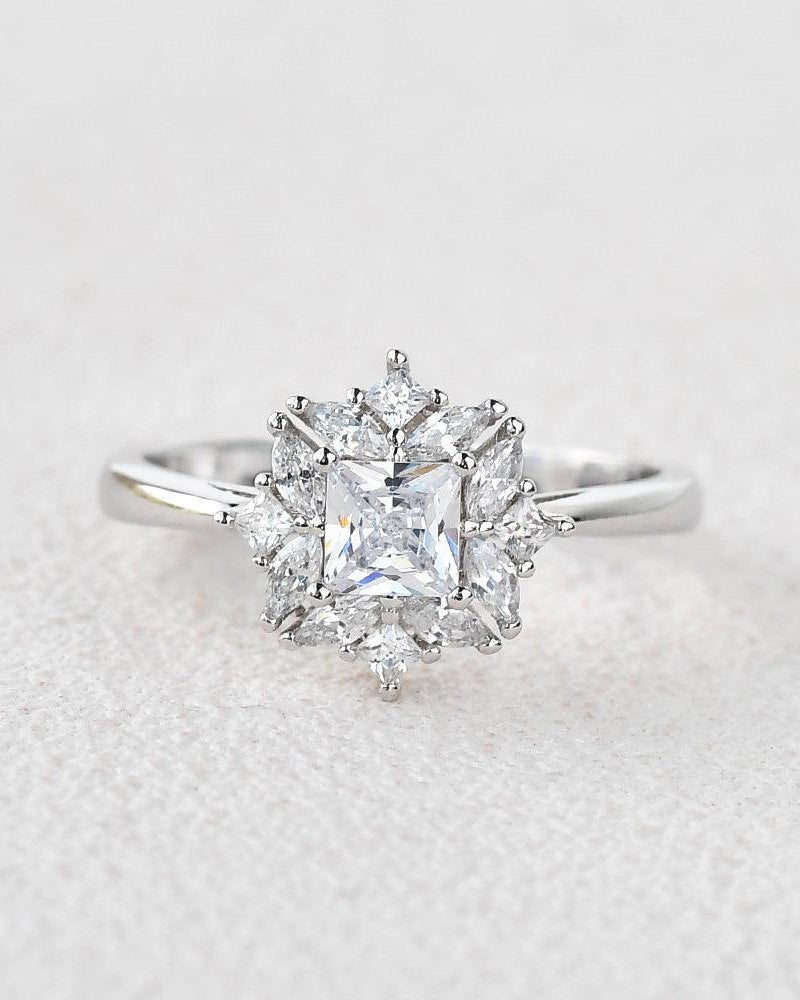 Princess Cut Moissanite White Gold Ring - Felicegals 丨Wedding ring 丨Fashion ring 丨Diamond ring 丨Gemstone ring-Jewelry-Felicegals 丨Wedding ring 丨Fashion ring 丨Diamond ring 丨Gemstone ring