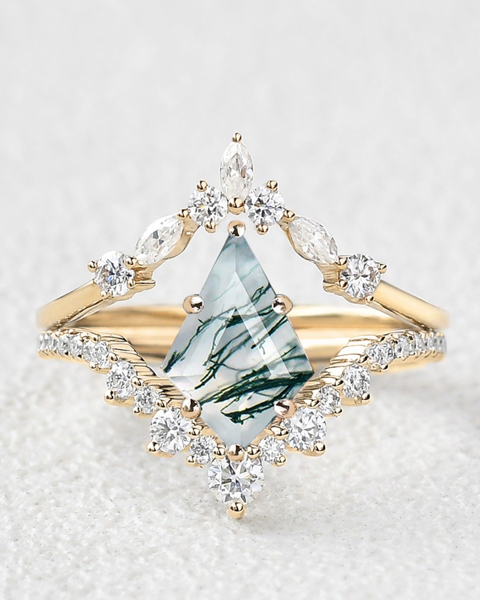 Kite Cut Moss Agate Chevron Engagement Ring Set 2pcs - Felicegals 丨Wedding ring 丨Fashion ring 丨Diamond ring 丨Gemstone ring