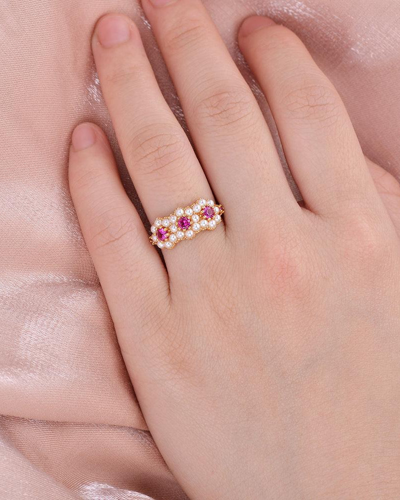 Lab Ruby & Pearl Vintage Yellow Ring - Felicegals 丨Wedding ring 丨Fashion ring 丨Diamond ring 丨Gemstone ring--Felicegals