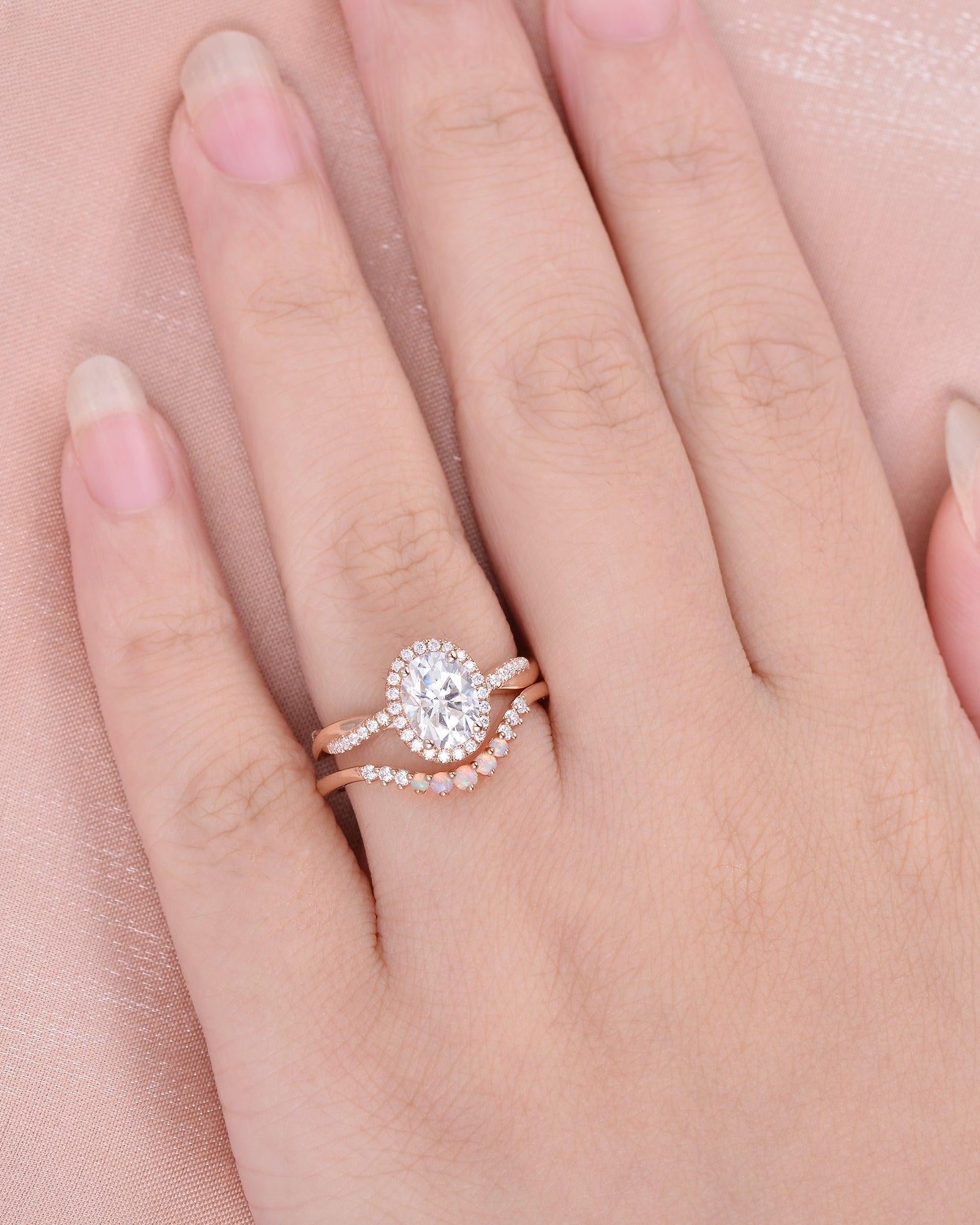Oval Cut Moissanite & Opal Halo Rose Gold Ring Set 2pcs - Felicegals 丨Wedding ring 丨Fashion ring 丨Diamond ring 丨Gemstone ring--Felicegals 丨Wedding ring 丨Fashion ring 丨Diamond ring 丨Gemstone ring