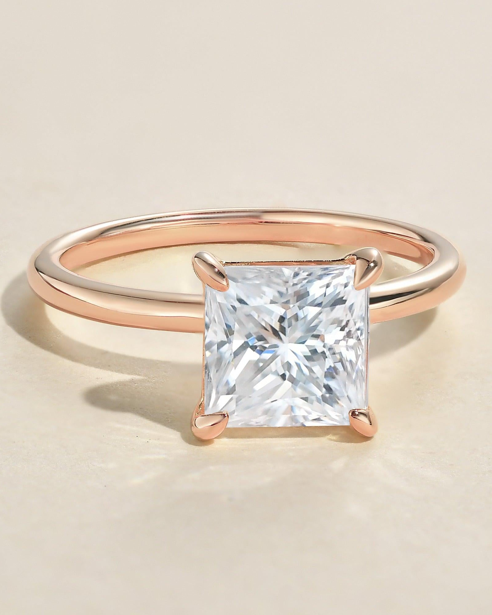 1.0ct Princess Cut Moissanite Classic Solitaire Ring - Felicegals 丨Wedding ring 丨Fashion ring 丨Diamond ring 丨Gemstone ring