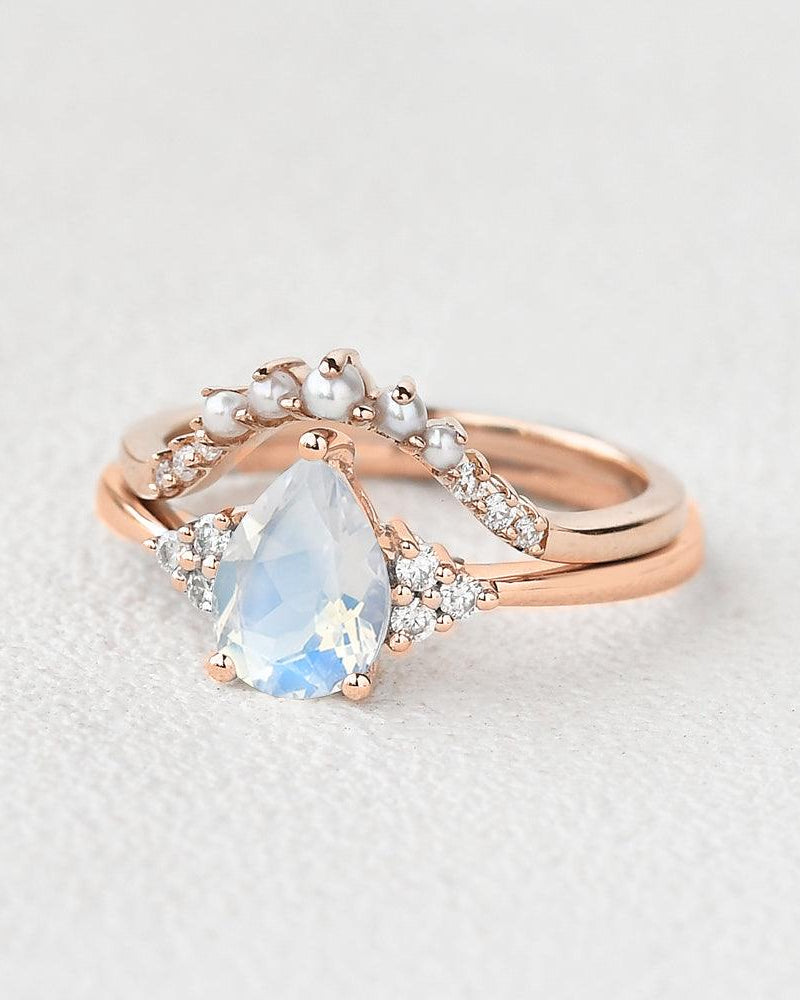 Pear Shaped Moonstone & Pearl Vintage Inspired Ring Set 2pcs - Felicegals 丨Wedding ring 丨Fashion ring 丨Diamond ring 丨Gemstone ring--Felicegals 丨Wedding ring 丨Fashion ring 丨Diamond ring 丨Gemstone ring