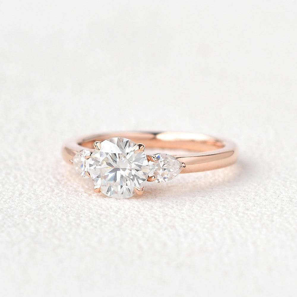 1ct Roundness Moissanite Rose Gold Ring - Felicegals