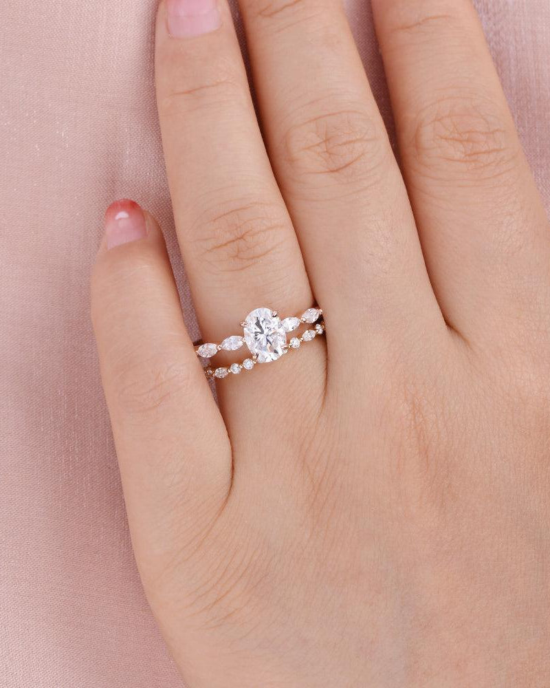 1.5ct Oval Cut Moissanite Vintage Inspired Rose Gold Ring Set 2pcs - Felicegals 丨Wedding ring 丨Fashion ring 丨Diamond ring 丨Gemstone ring--Felicegals 丨Wedding ring 丨Fashion ring 丨Diamond ring 丨Gemstone ring