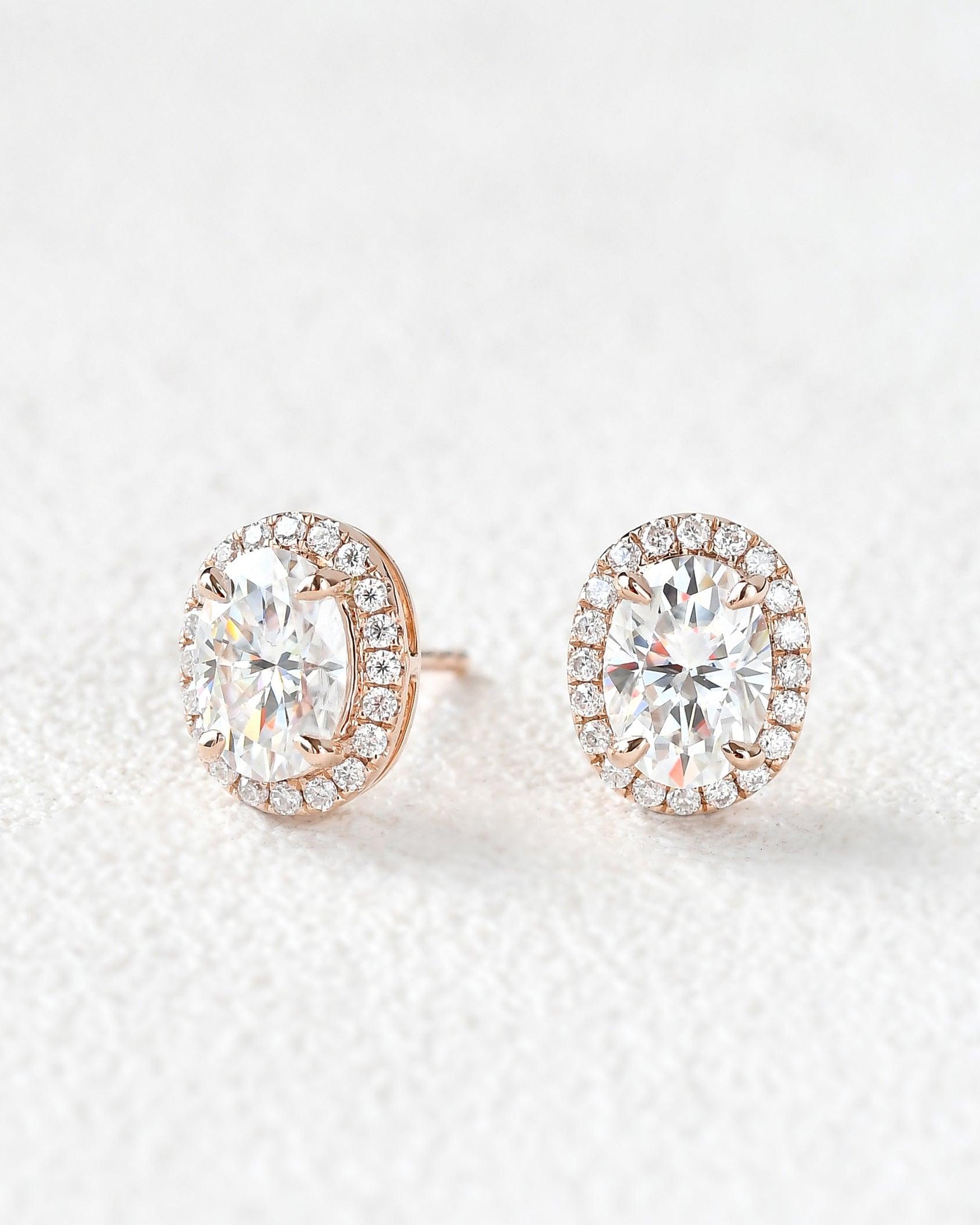 Felicegals Moissanite Classic Halo Earrings - Felicegals 丨Wedding ring 丨Fashion ring 丨Diamond ring 丨Gemstone ring--Felicegals 丨Wedding ring 丨Fashion ring 丨Diamond ring 丨Gemstone ring