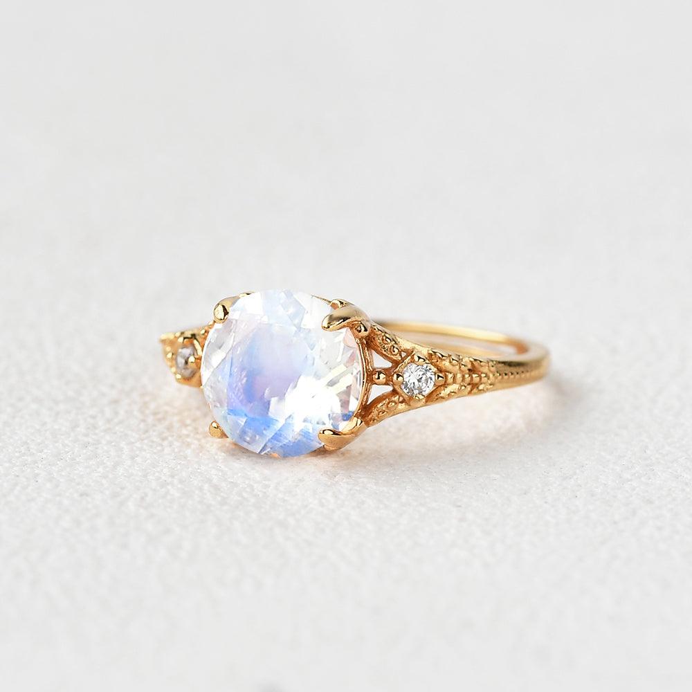 Rose Cut Moonstone Vintage Inspired Yellow Gold Ring - Felicegals 丨Wedding ring 丨Fashion ring 丨Diamond ring 丨Gemstone ring--Felicegals 丨Wedding ring 丨Fashion ring 丨Diamond ring 丨Gemstone ring