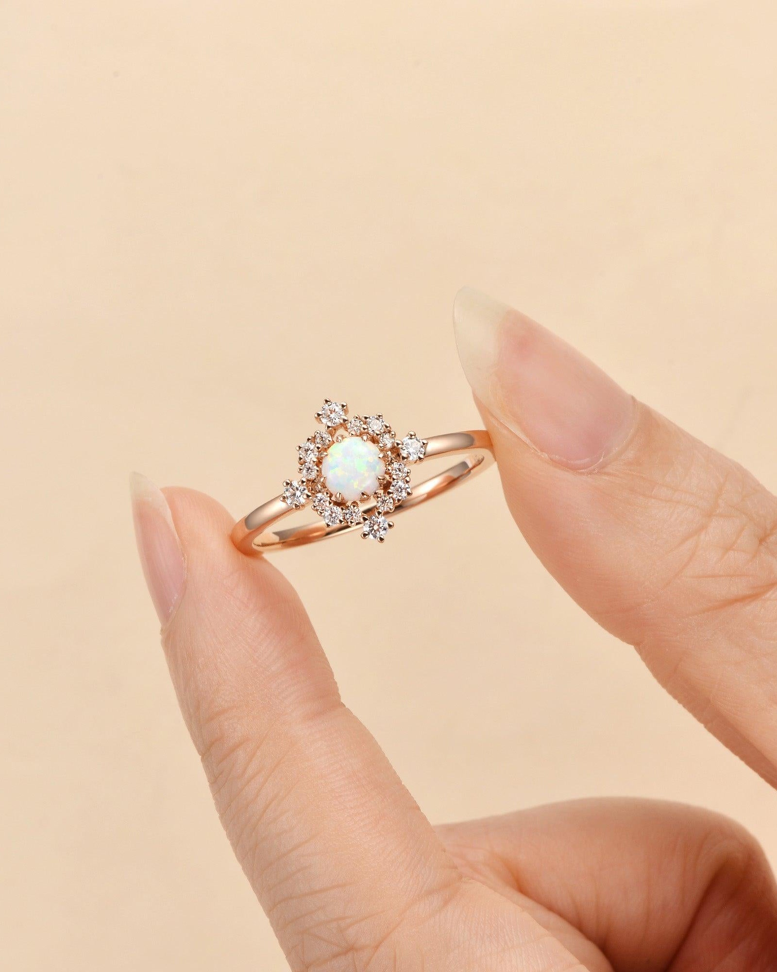 Natural Opal Flower Snowflake Ring - Felicegals 丨Wedding ring 丨Fashion ring 丨Diamond ring 丨Gemstone ring