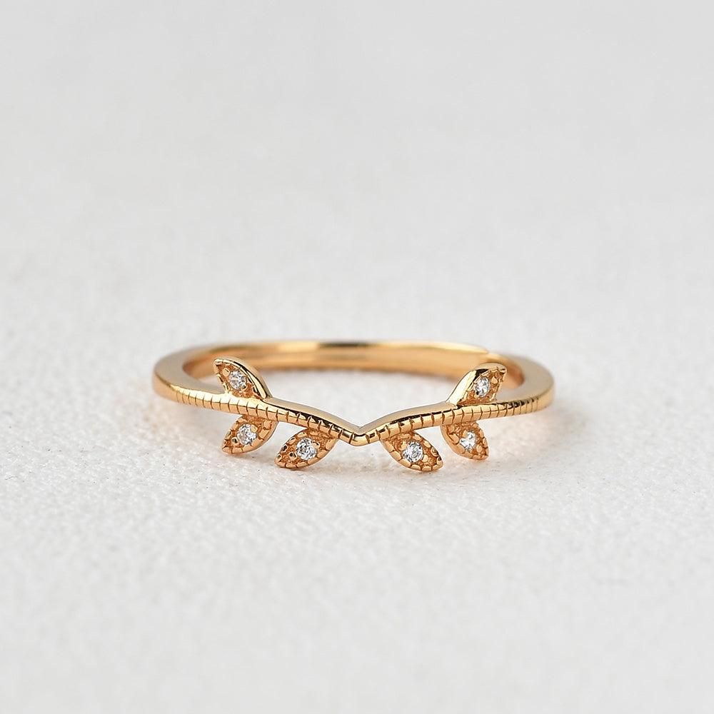 Vine Leaf Moissanite Yellow Gold Wedding Band - Felicegals 丨Wedding ring 丨Fashion ring 丨Diamond ring 丨Gemstone ring--Felicegals