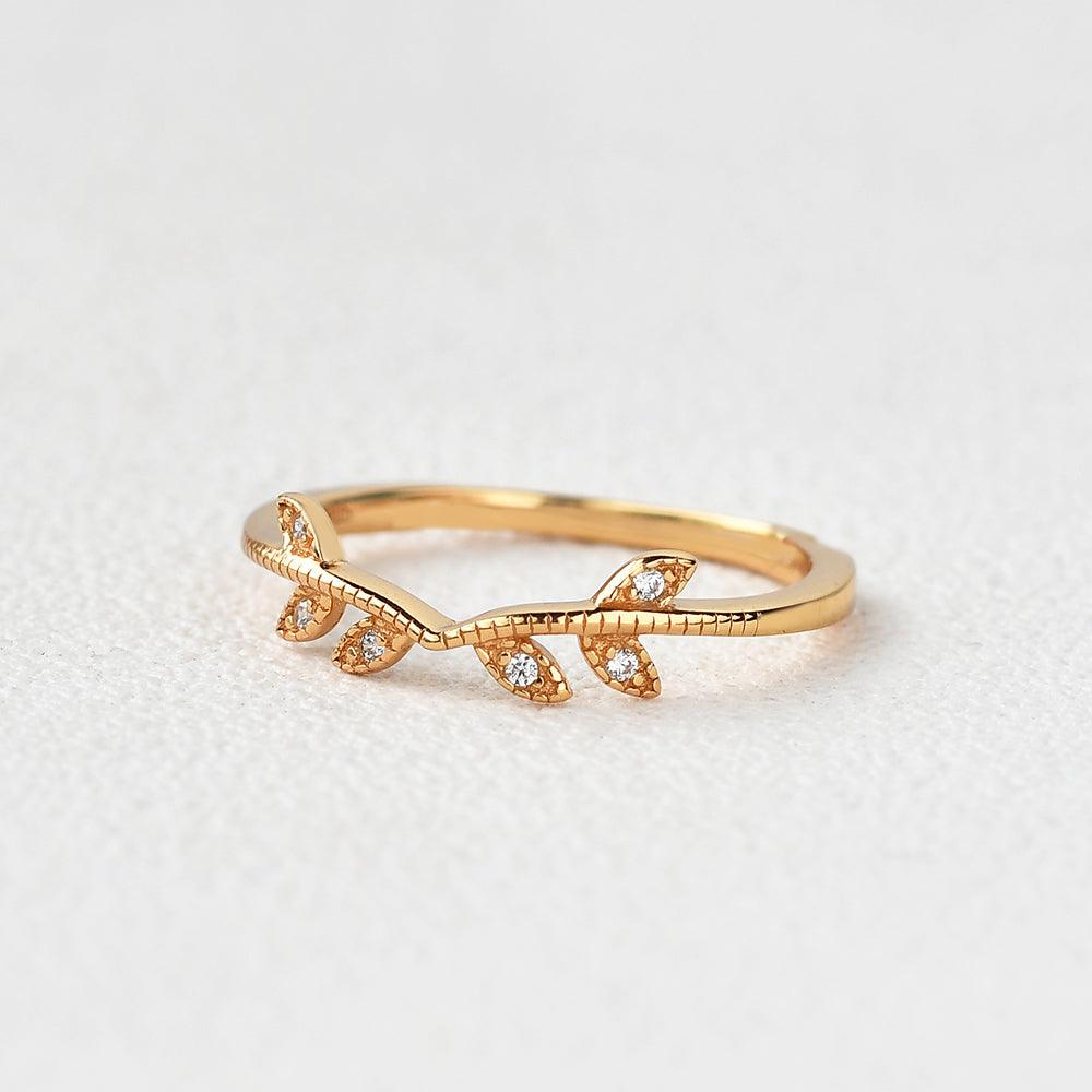 Vine Leaf Moissanite Yellow Gold Wedding Band - Felicegals 丨Wedding ring 丨Fashion ring 丨Diamond ring 丨Gemstone ring--Felicegals