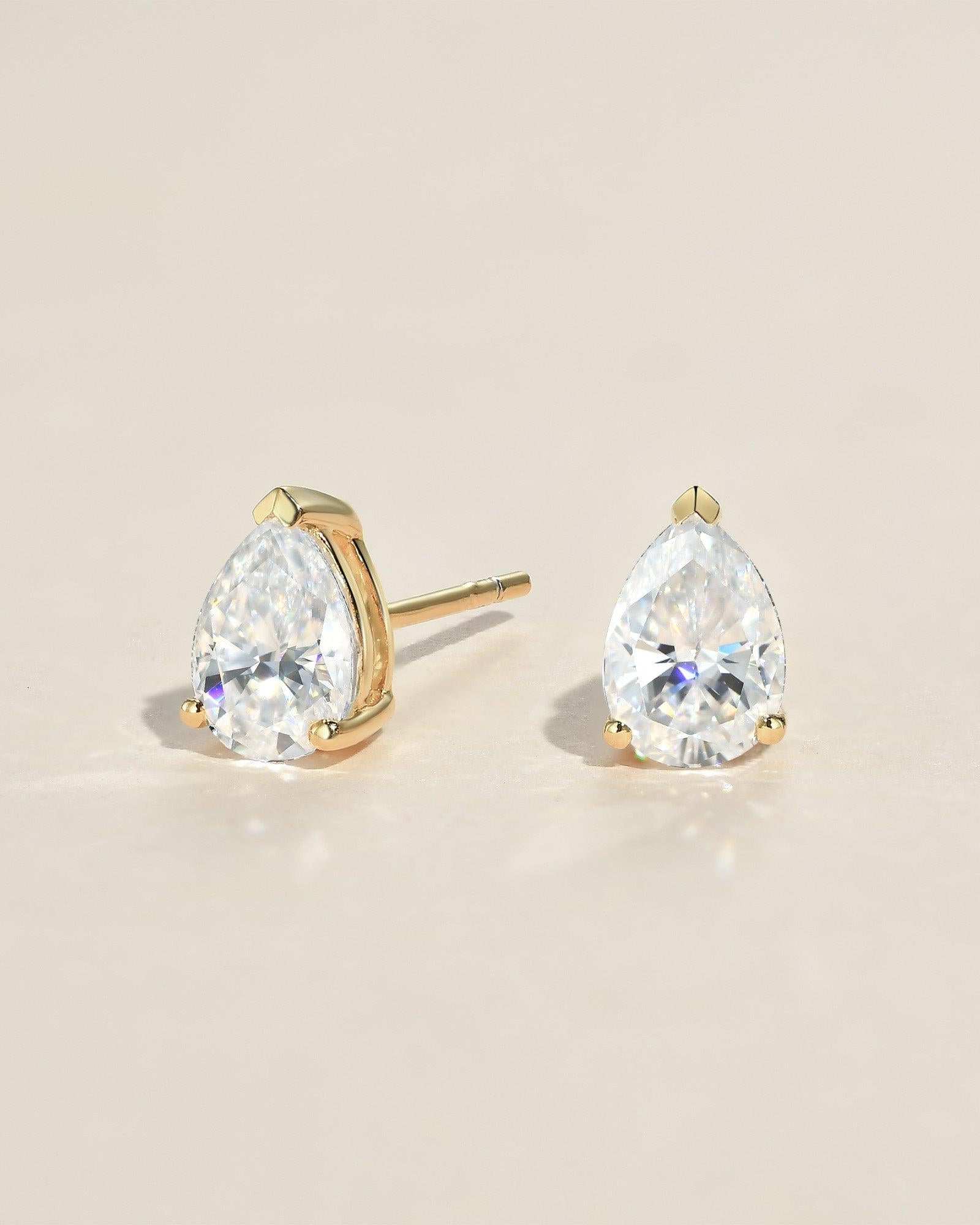 Pear Shaped Classic Solitaire Gold Studs Set 2pcs - Felicegals 丨Wedding ring 丨Fashion ring 丨Diamond ring 丨Gemstone ring