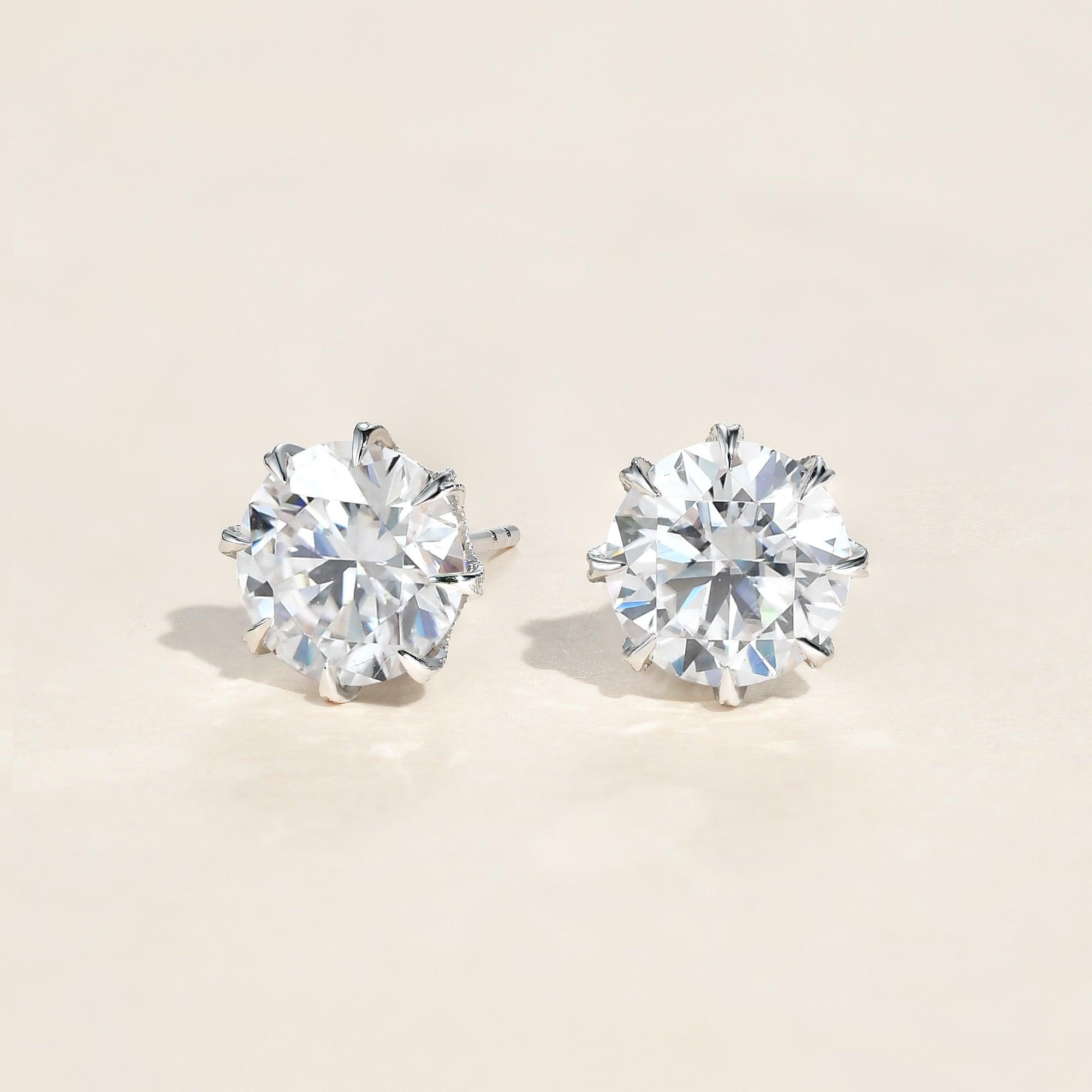 Round Cut Classic 8-prong Solitaire Gold Studs Set 2pcs - Felicegals 丨Wedding ring 丨Fashion ring 丨Diamond ring 丨Gemstone ring