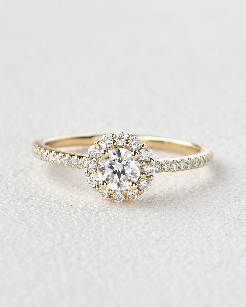 Round Shaped Moissanite Halo Ring - Felicegals 丨Wedding ring 丨Fashion ring 丨Diamond ring 丨Gemstone ring--Felicegals