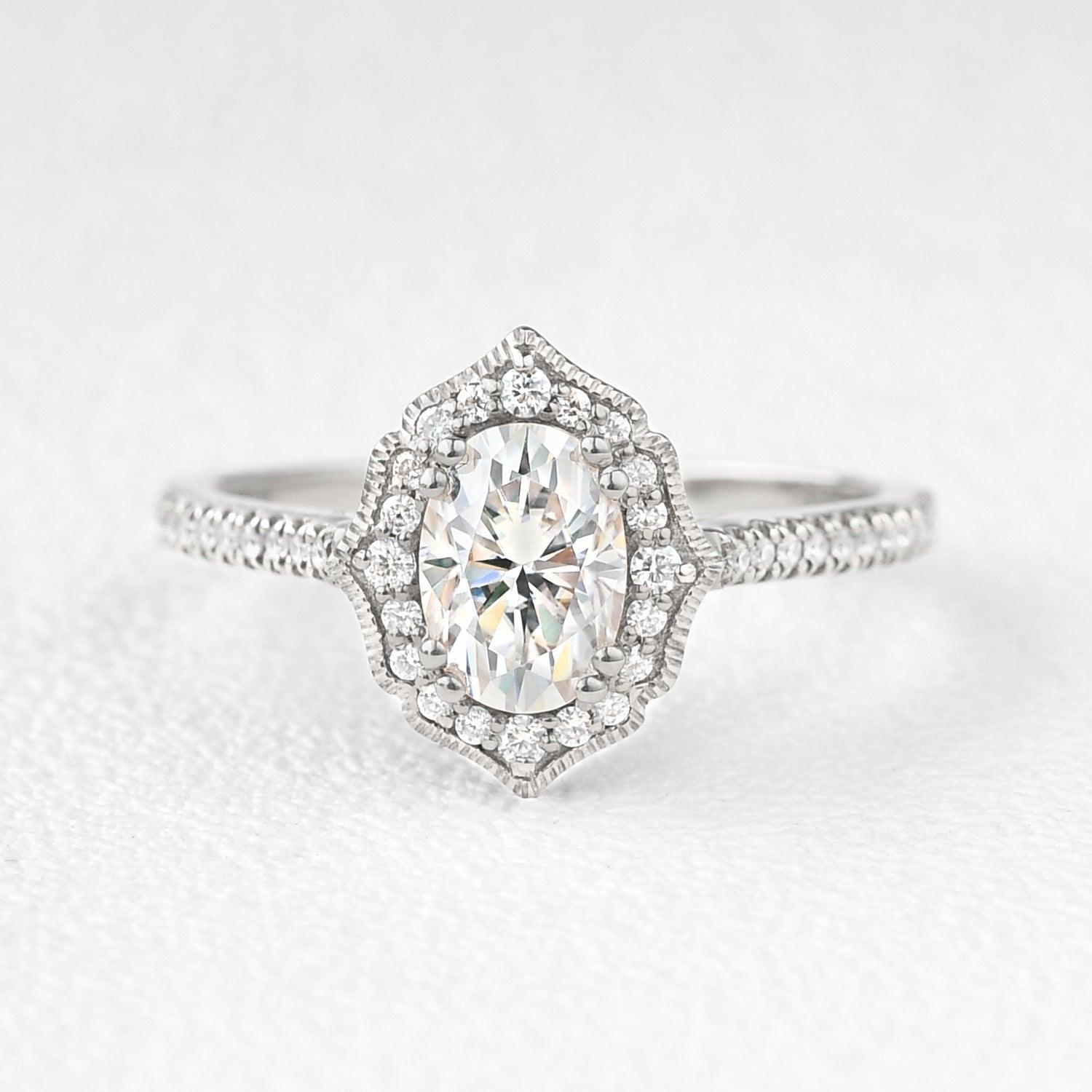 Oval Moissanite White Gold Antique Ring - Felicegals 丨Wedding ring 丨Fashion ring 丨Diamond ring 丨Gemstone ring