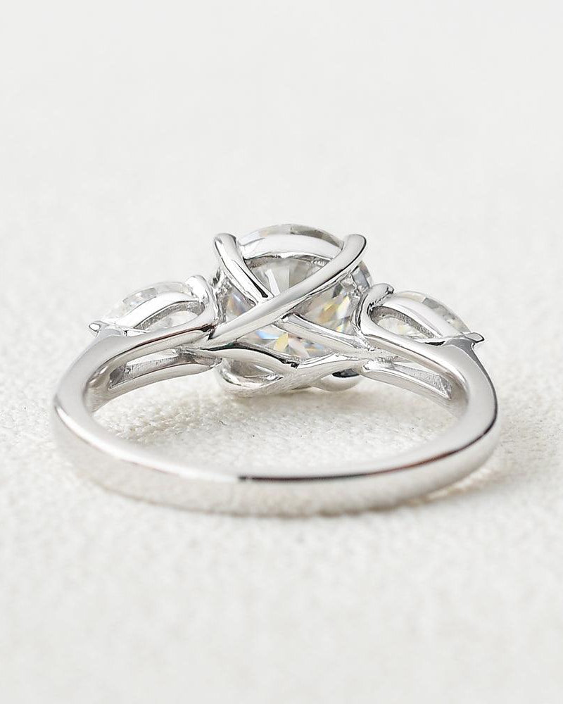 Classic 4 Prongs Moissanite White Gold Ring - Felicegals