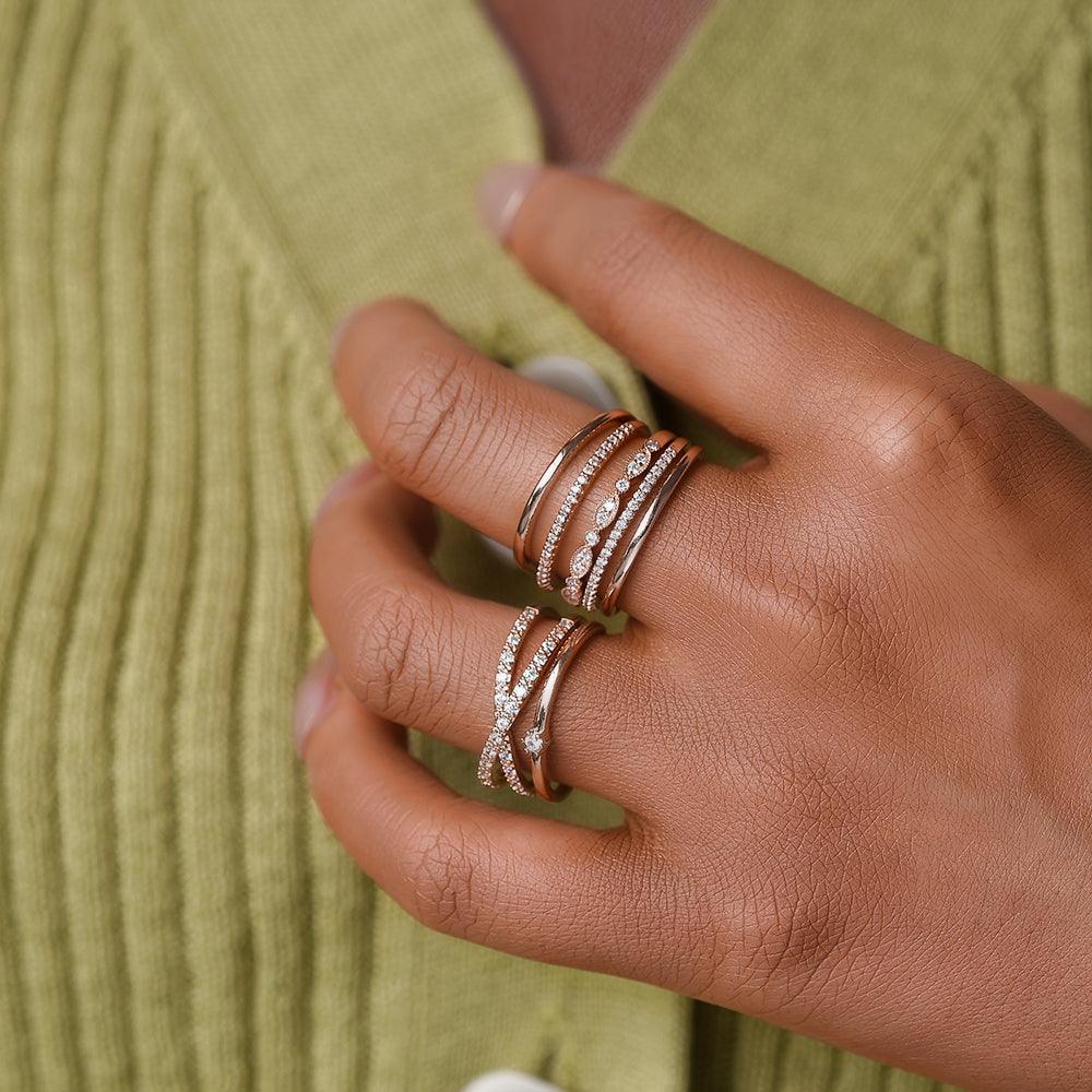 Criss Cross Moissanite Wedding Band - Felicegals 丨Wedding ring 丨Fashion ring 丨Diamond ring 丨Gemstone ring--Felicegals 丨Wedding ring 丨Fashion ring 丨Diamond ring 丨Gemstone ring