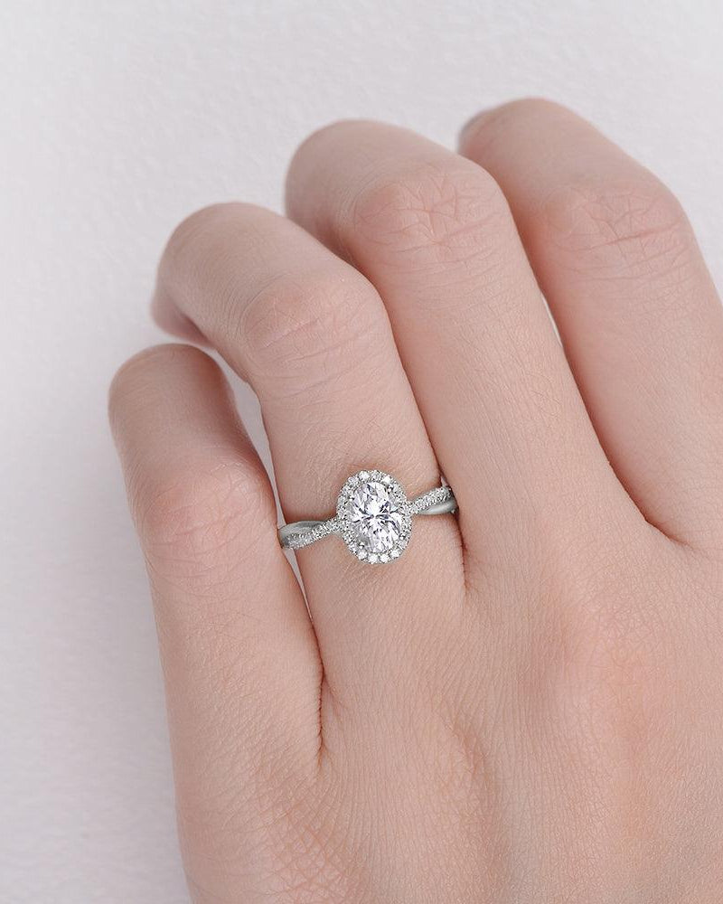 1.5ct Oval Moissanite Twist Vintage Halo Ring - Felicegals 丨Wedding ring 丨Fashion ring 丨Diamond ring 丨Gemstone ring