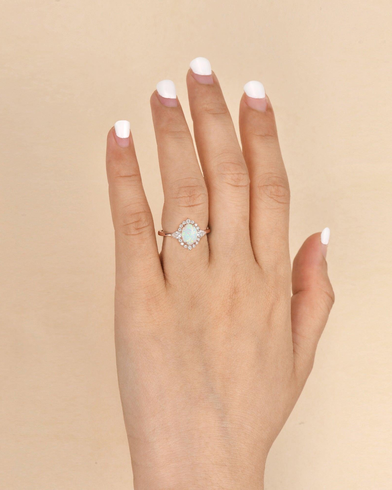 Lab Opal & Moissanite 14K Gold Ring - Felicegals 丨Wedding ring 丨Fashion ring 丨Diamond ring 丨Gemstone ring