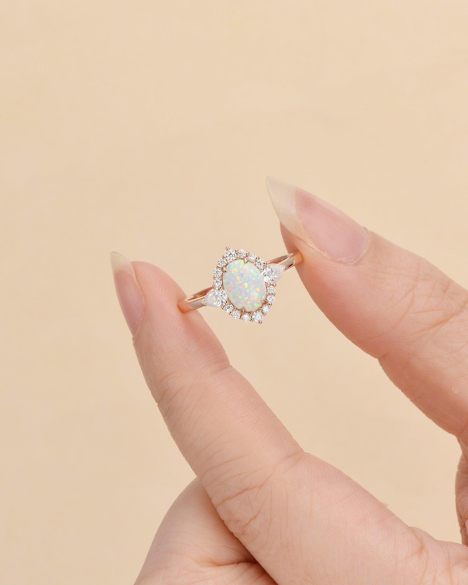 Lab Opal & Moissanite 14K Gold Ring - Felicegals 丨Wedding ring 丨Fashion ring 丨Diamond ring 丨Gemstone ring