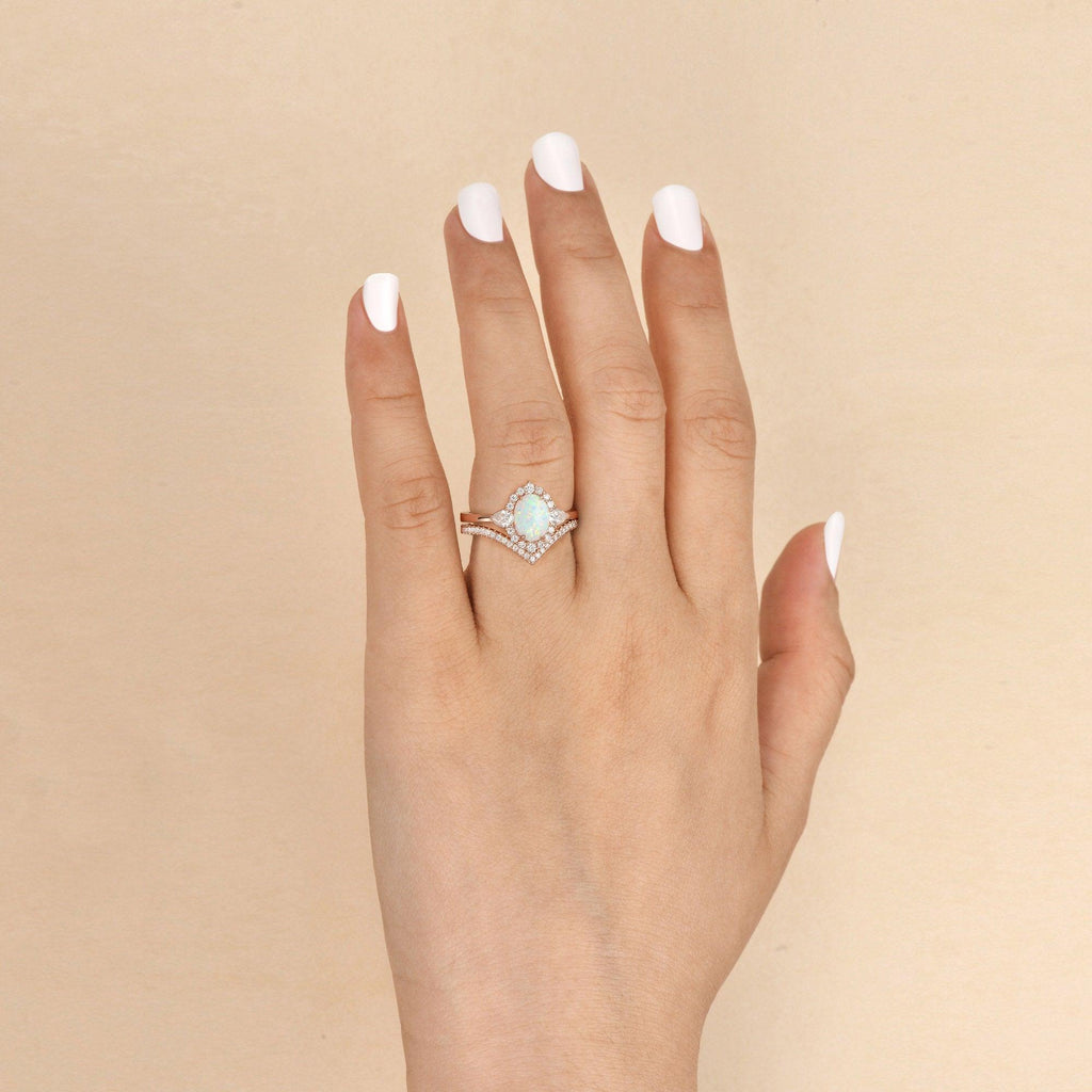 1.5ct Oval Opal Vintage Halo Ring Set 2pcs - Felicegals 丨Wedding ring 丨Fashion ring 丨Diamond ring 丨Gemstone ring