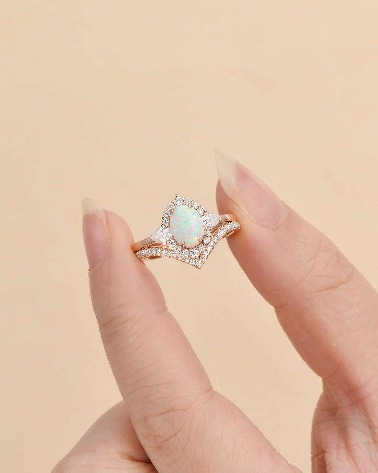 1.5ct Oval Opal Vintage Halo Ring Set 2pcs - Felicegals 丨Wedding ring 丨Fashion ring 丨Diamond ring 丨Gemstone ring