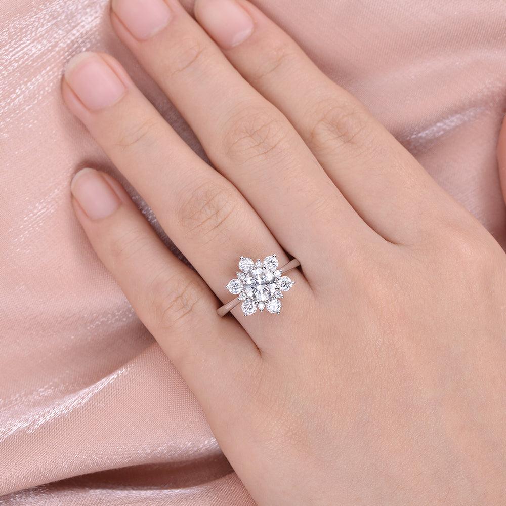 Flower Shaped Moissanite White Gold Ring - Felicegals