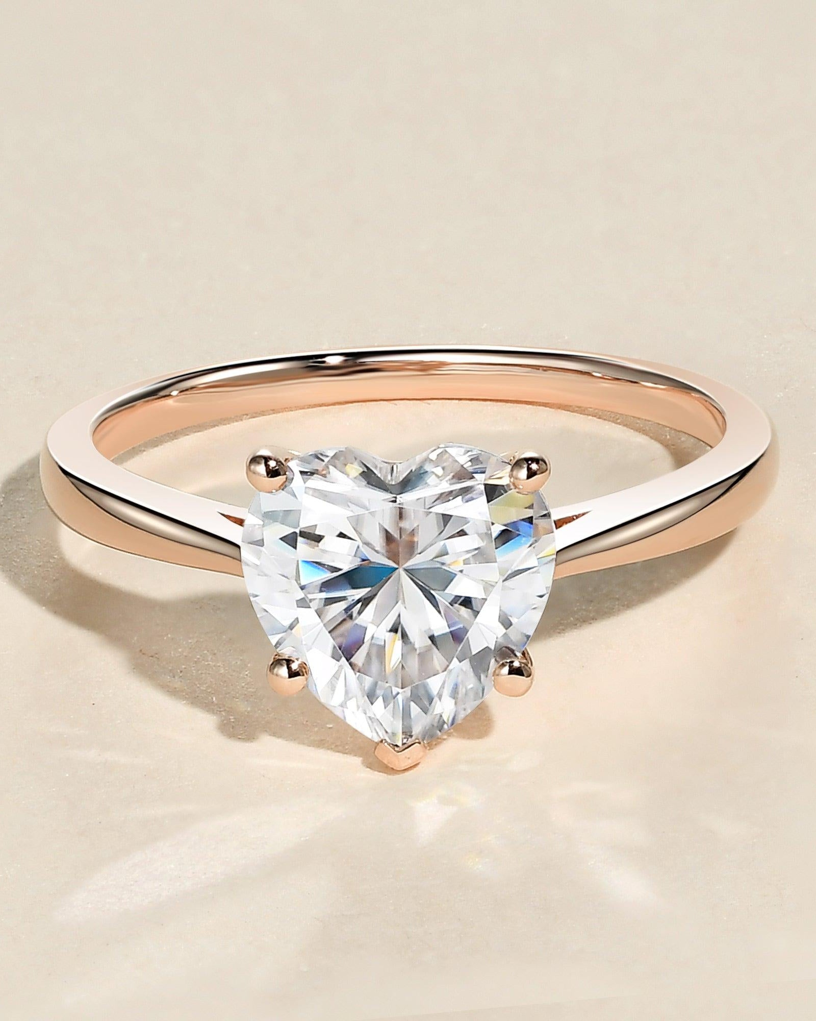 2.0ct Heart Shaped Moissanite Classic Solitaire Ring - Felicegals 丨Wedding ring 丨Fashion ring 丨Diamond ring 丨Gemstone ring