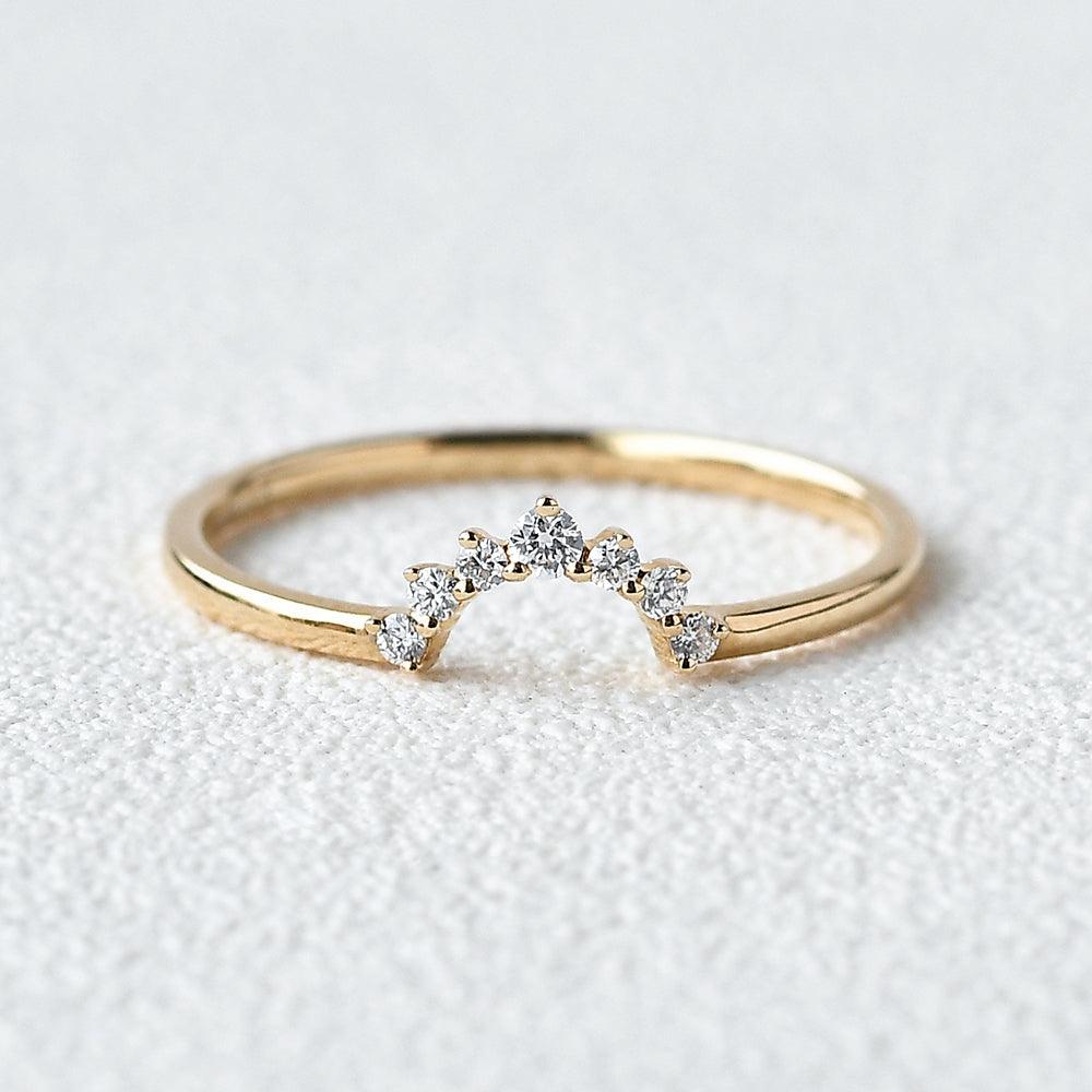Moissanite Curved Yellow Gold Ring - Felicegals